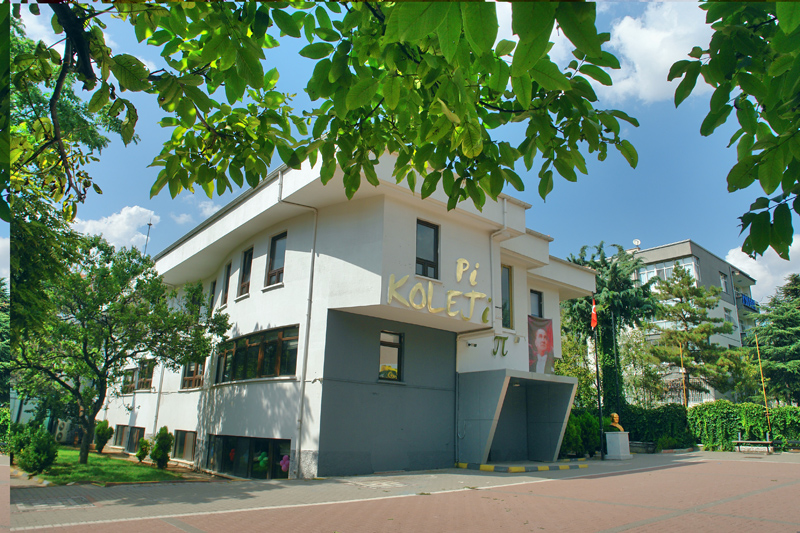 Kolejimizden Kareler