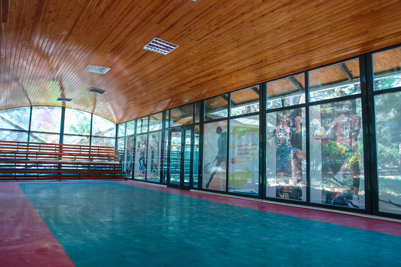 Kolejimizden Kareler